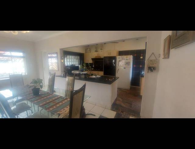 6 BEDROOM HOUSE FOR SALE IN ERASMIA